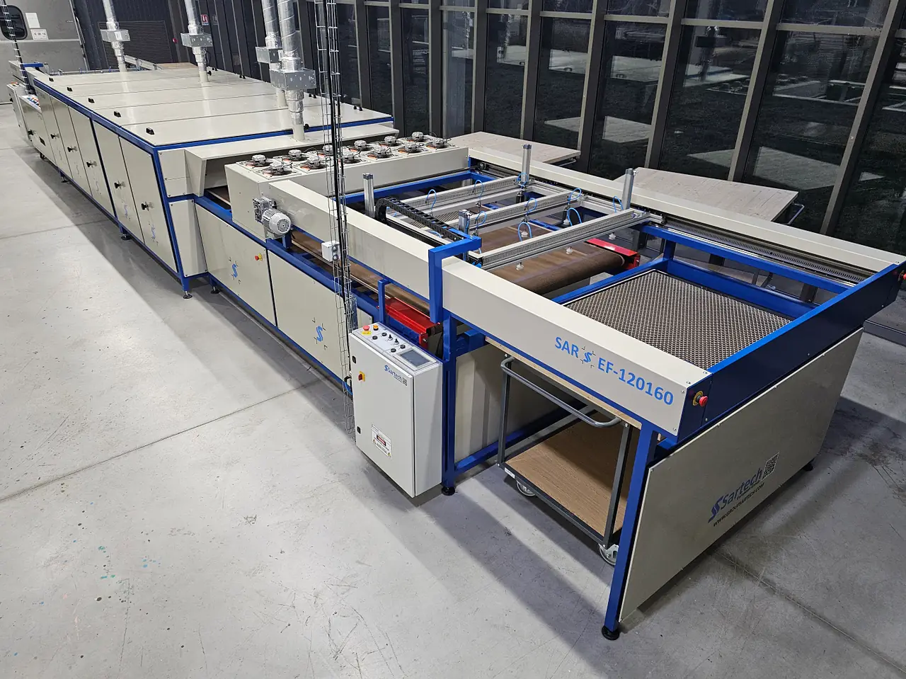 Conveyor production line built by Sartech